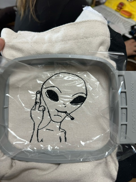 ハンドバッグハンドメイド　宇宙人